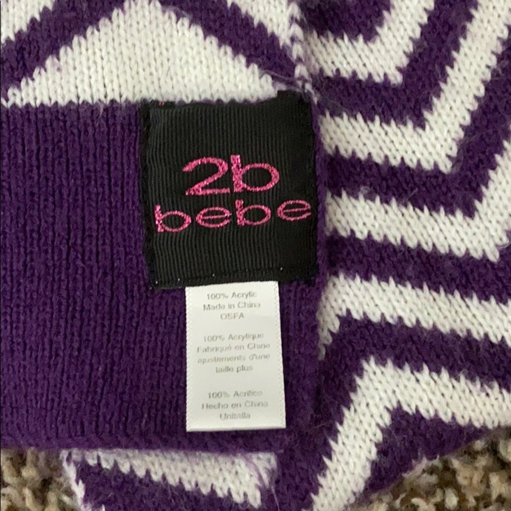 Bebe scarf - Picture 3 of 3